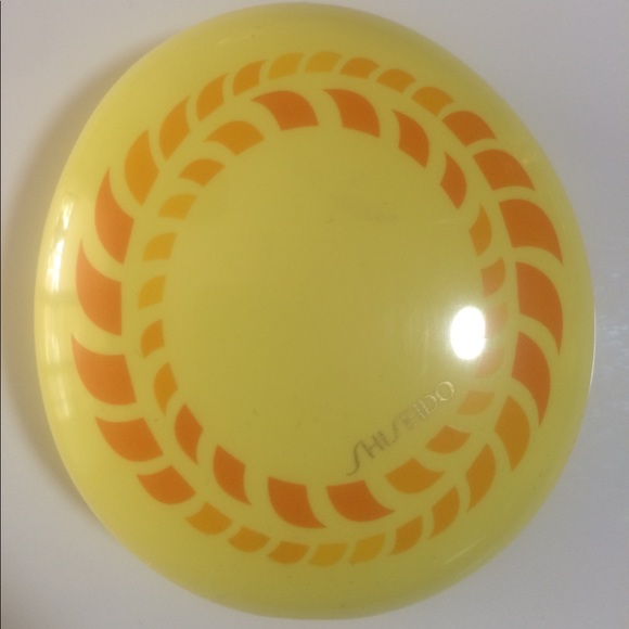 Shiseido UV protective compact foundation cases - Picture 4 of 6